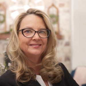 Meet your Posher, Danette